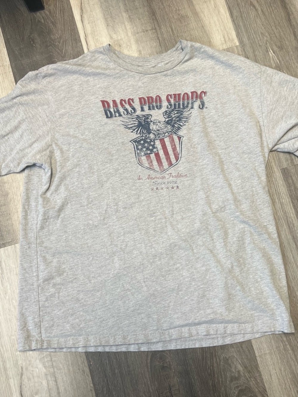 Bass Pro Shops Gray Tee with Patriotic Eagle Shield Graphic